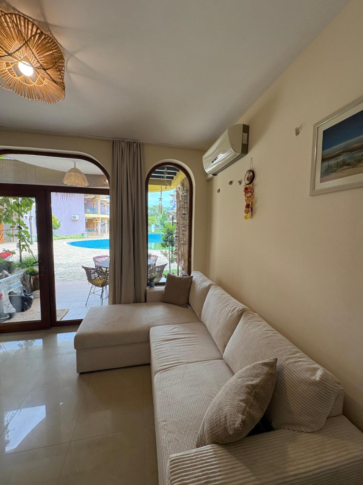 Apartment градина луксозен Tschernomorez